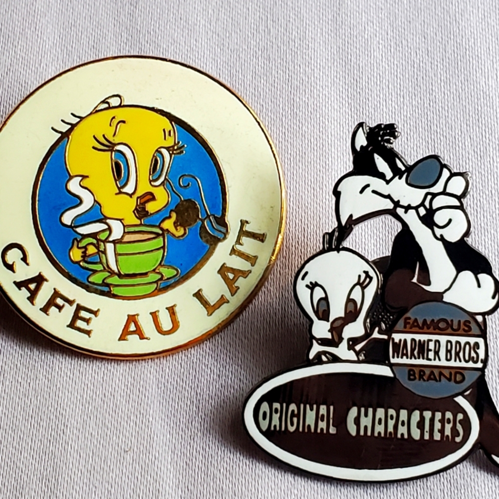Warner Bros. Tweety Sylvester Collectors Pins
